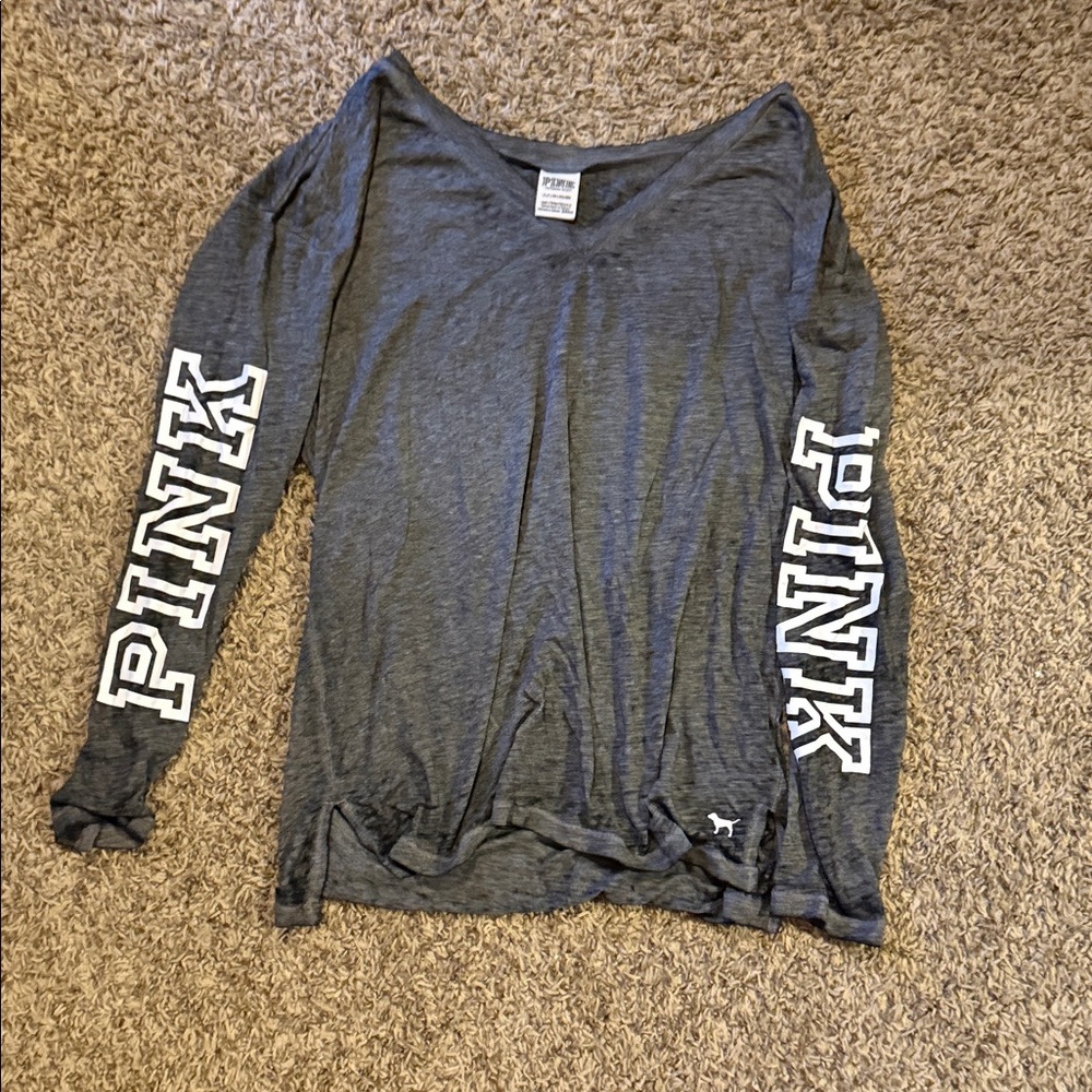 PINK Victoria's Secret Gray Long Sleeve Tee